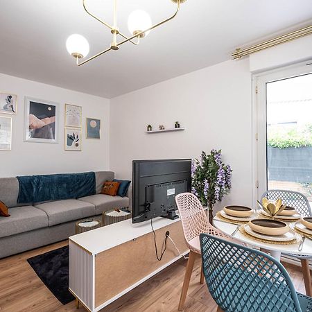 Appartement Cocooning En Centre-Ville - Residence Le Colisee Ermont Bagian luar foto