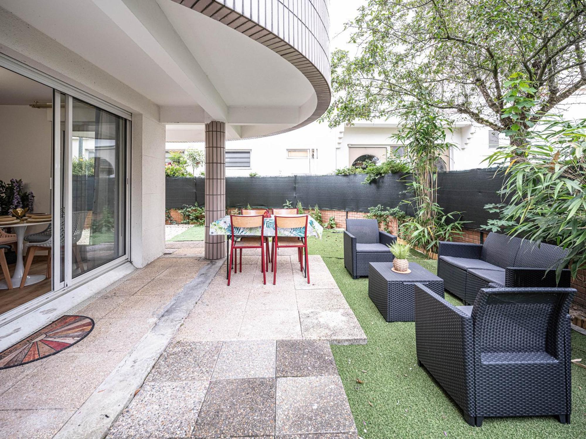 Appartement Cocooning En Centre-Ville - Residence Le Colisee Ermont Bagian luar foto